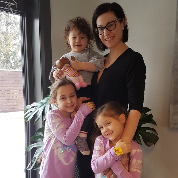 Meet your Posher, Diana - Picture 1 of 1